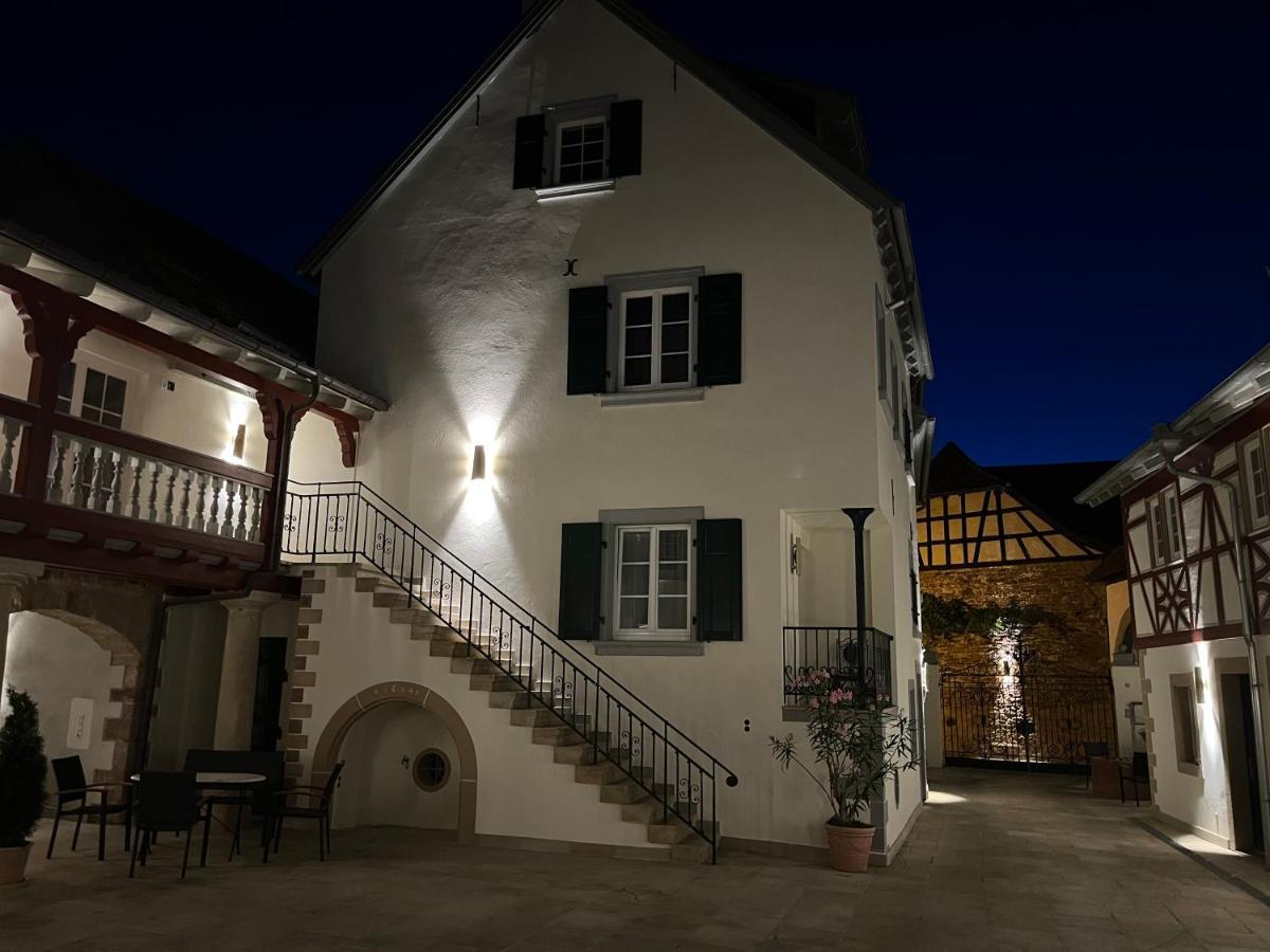 Karlbacher Domizil Ferienwohnungen Grosskarlbach Luaran gambar